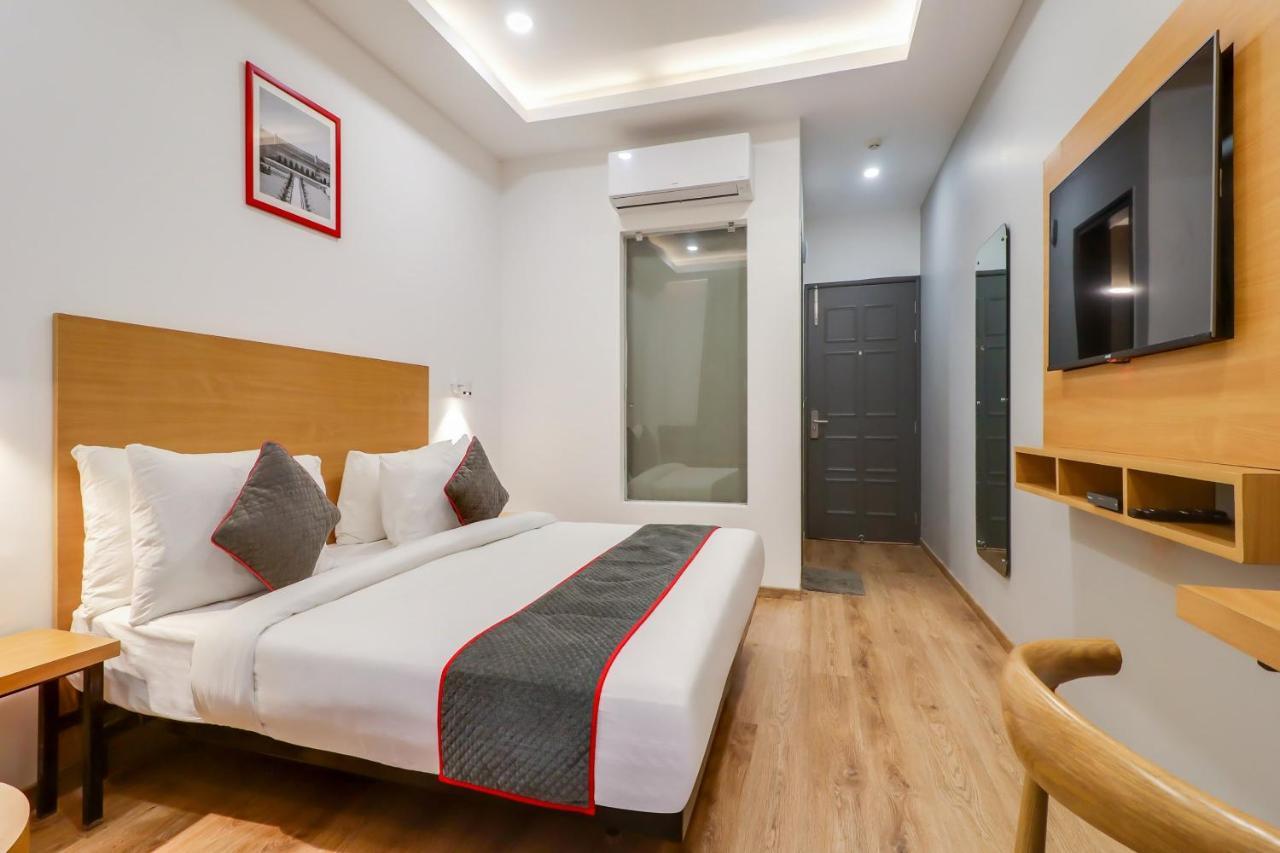Super Townhouse Jashn Hotell Chinhat Exteriör bild